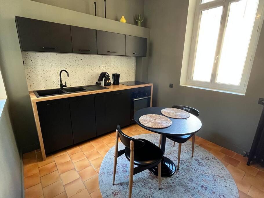 Appartement Au Coeur De Caen Exterior photo